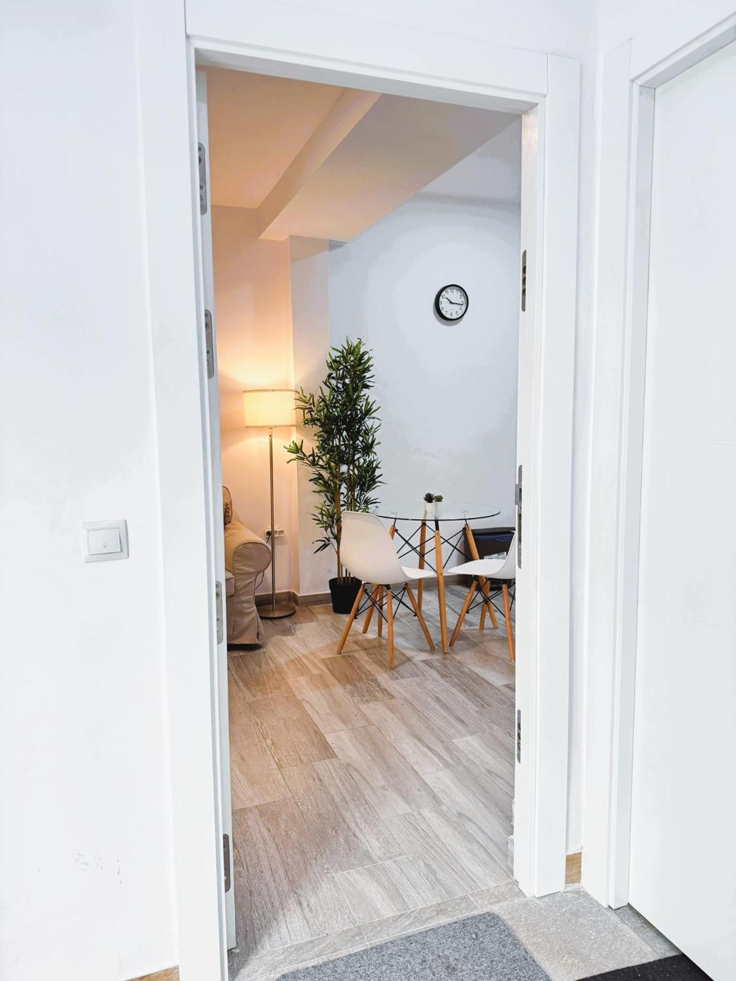 Apartamento Cosy Close To Center